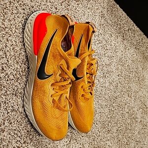 Nike Men's Epic React Flyknit 2 Running Shoes Club Gold BQ8928-700 Size 14